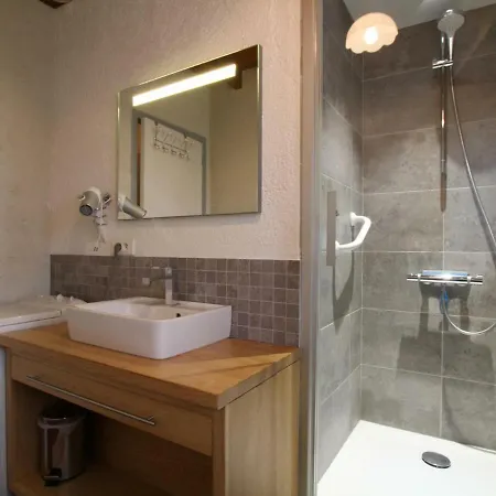 Arette, 5 Pieces, 10 Personnes - Fr-1-384-736 Feriehus *